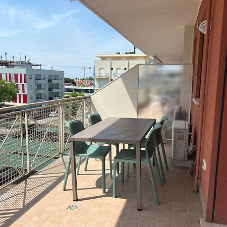 Bilocale Di Design Sp12, Condominio San Paolo - 3' Piano - Adria Holiday Jesolo Dış mekan fotoğraf